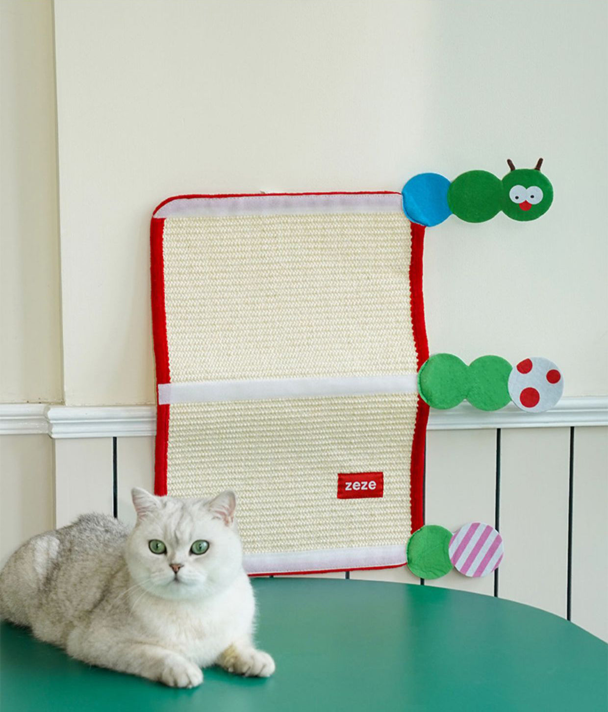 Zeze Caterpillar Sisal Cat Scratch Mat – Table & Chair Leg Protector