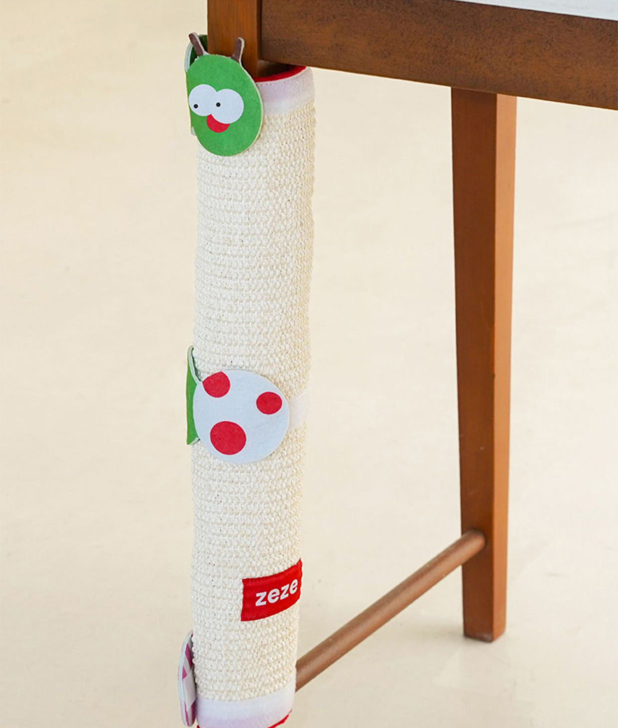 Zeze Caterpillar Sisal Cat Scratch Mat – Table & Chair Leg Protector